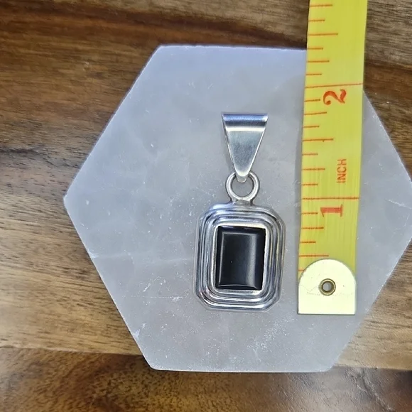 Silpada Sterling Silver Black Onyx Rectangle Pendant S0113 - Picture 3 of 6